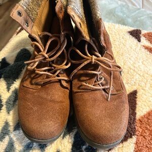 Brown Suede women’s booties